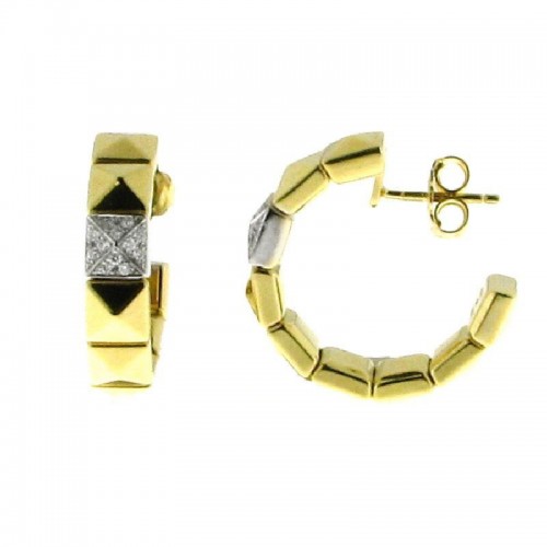 Chimento 18k yellow gold Armillas Pyramis square link hoop earrings with diamonds weighing 0.12 carat total weight