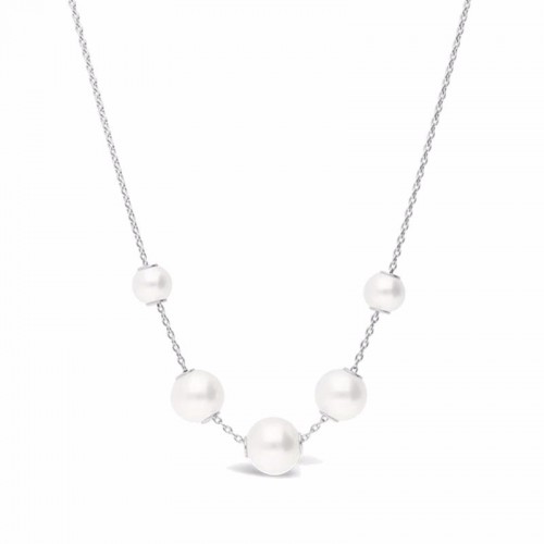 White18 Karat Pendant With 5= Round Akoya A+ 5-5 To 7.5 Mm Pearls Metal: 18 Karat Color: White Length: 18 Ajustable