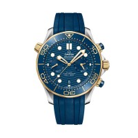 Omega Seamaster Diver 300M chronometer steel/18k yellow gold 44mm blue bezel blue index dial on blue rubber strap with steel buckle