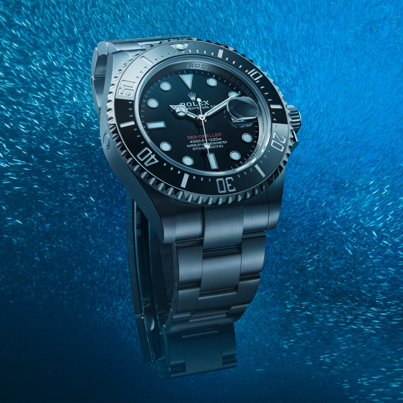 Oyster Perpetual Sea Dweller Watch Front Look