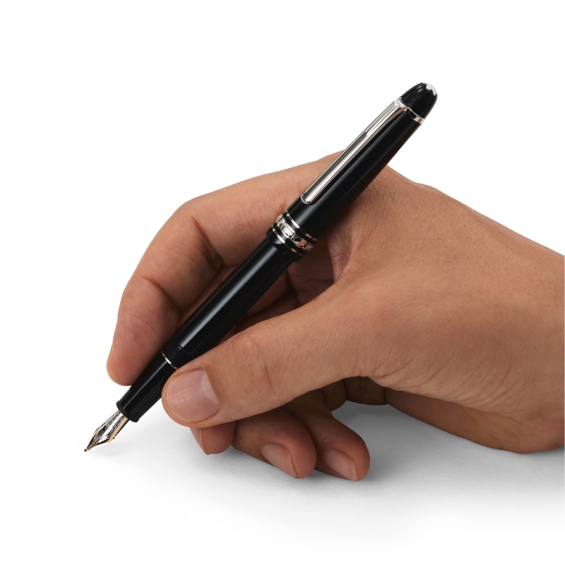Montblanc Meisterst&uuml;ck Platinum-Coated Classique Foutain Pen