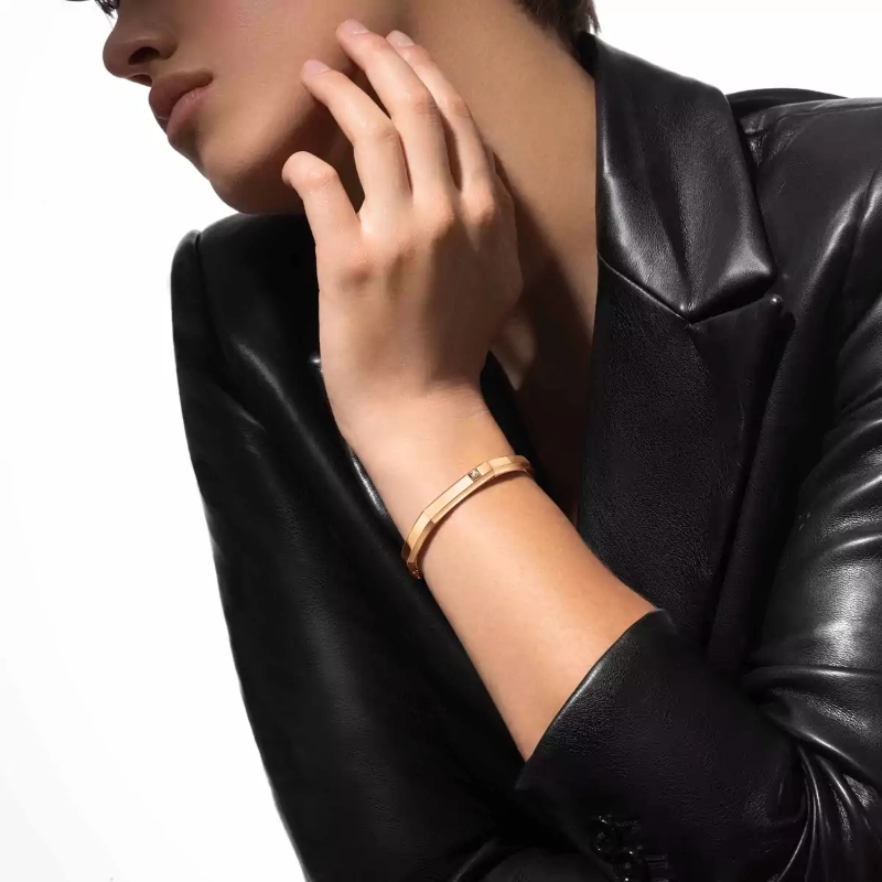 Messika Moderniste Bangle Bracelet