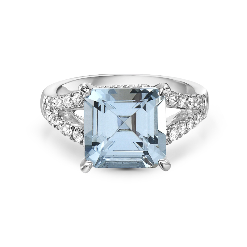 18K White Gold Pastel Emerald Cut Aquamarine Cocktail Ring