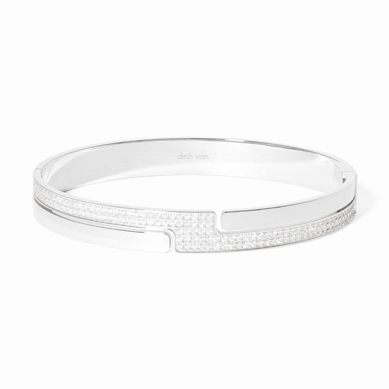 18K White Gold Seventies Small Closed Bracelet