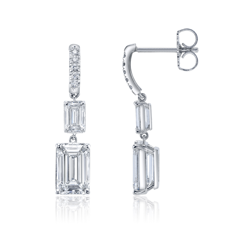 Bachendorf's Platinum Diamond Earrings