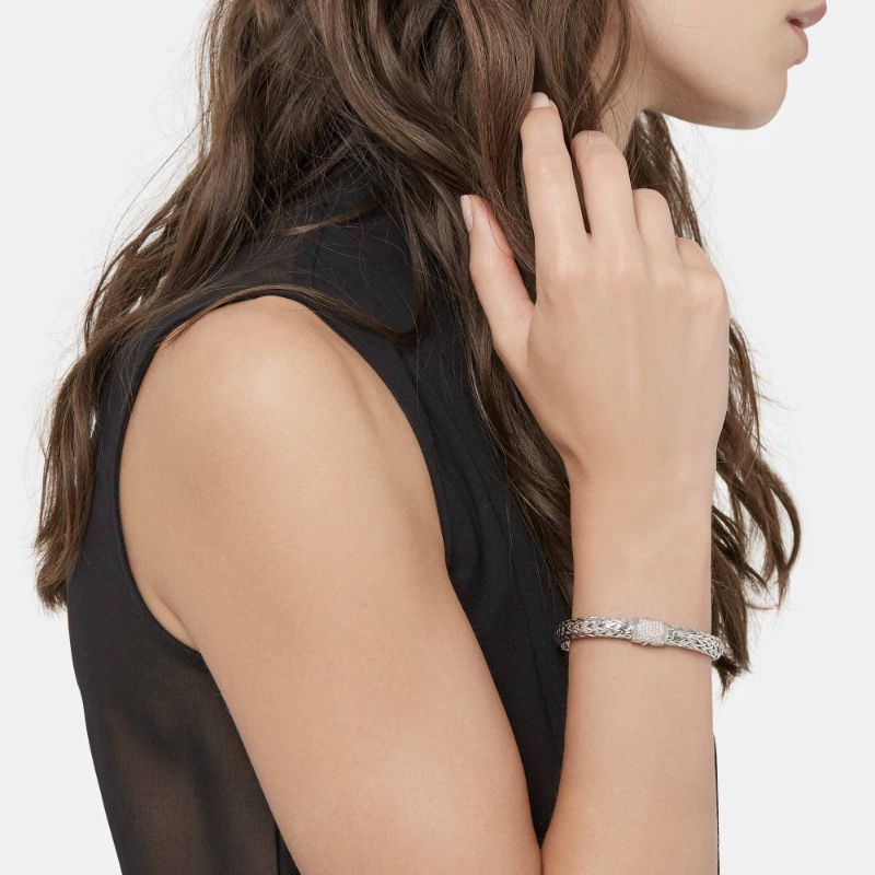 Classic Chain Bracelet