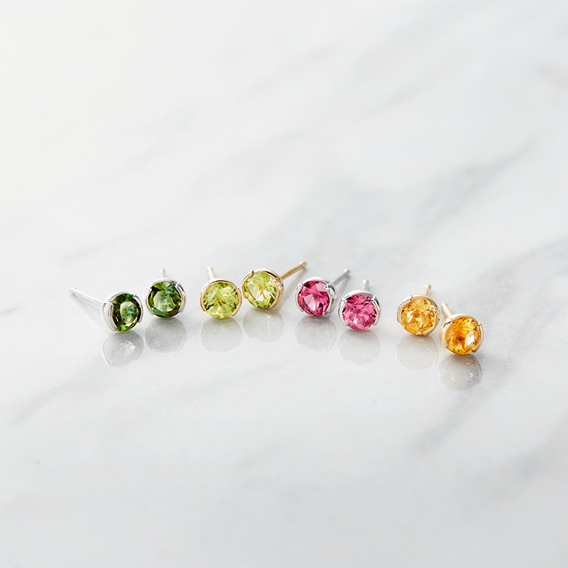 18K Yellow Gold Citrine Color Studs