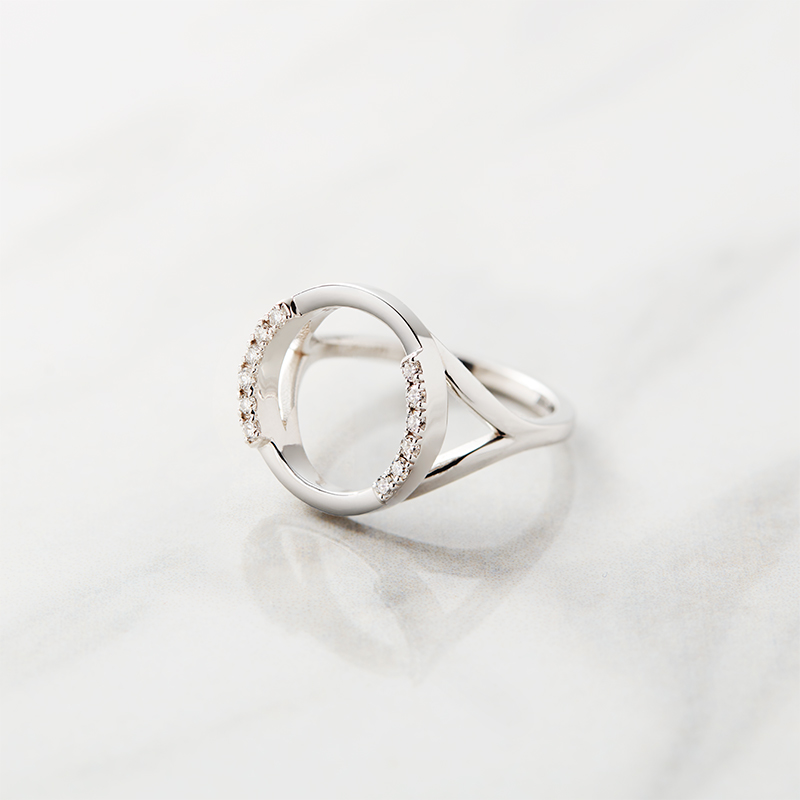 Circle Ring