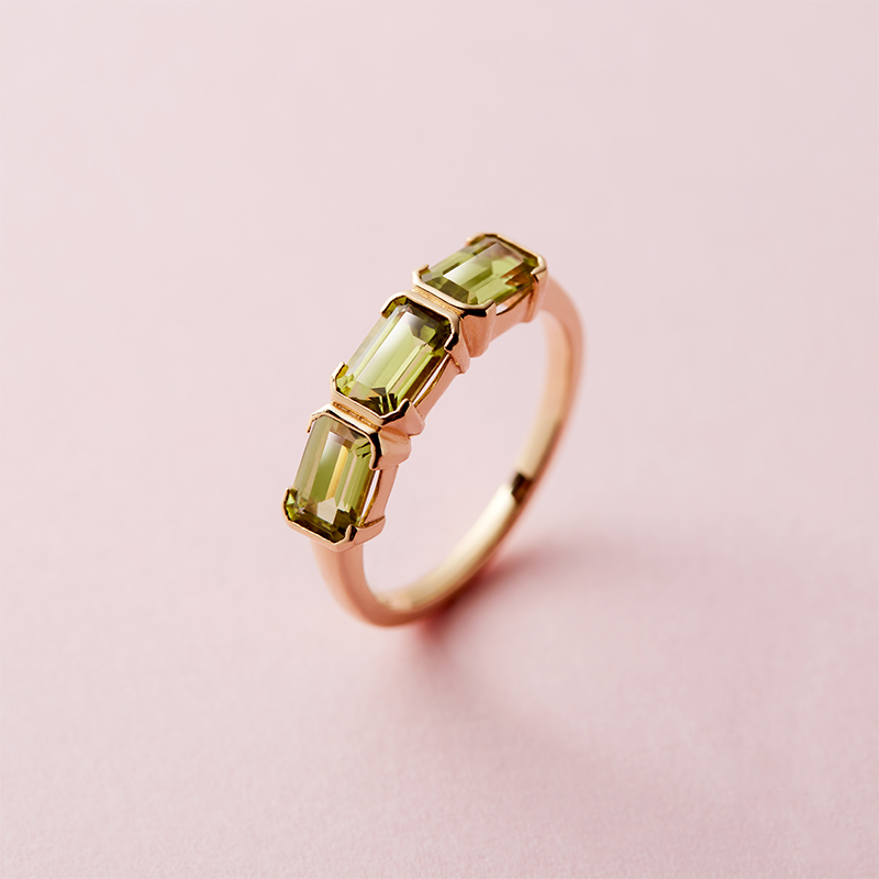 18K Yellow Gold Peridot Emerald Stack Ring