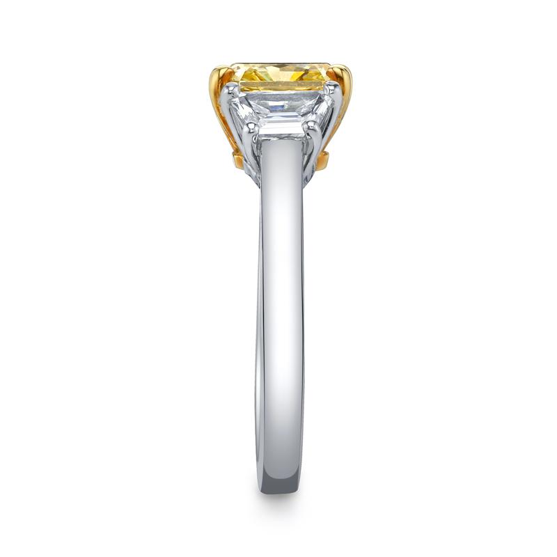 Bachendorf's Platinum And 18K Yellow Gold yellow And White Diamond Ring