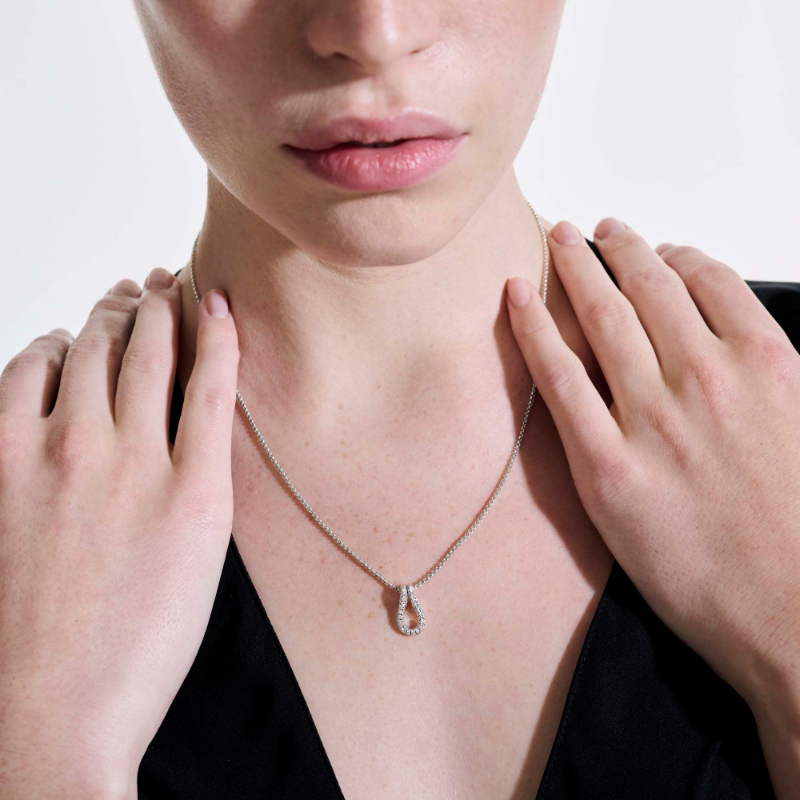 Surf Link Pendant Necklace