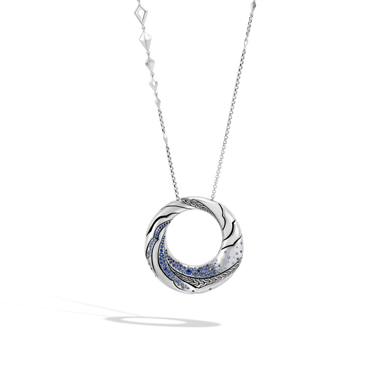 Lahar Pendant Necklace in Silver