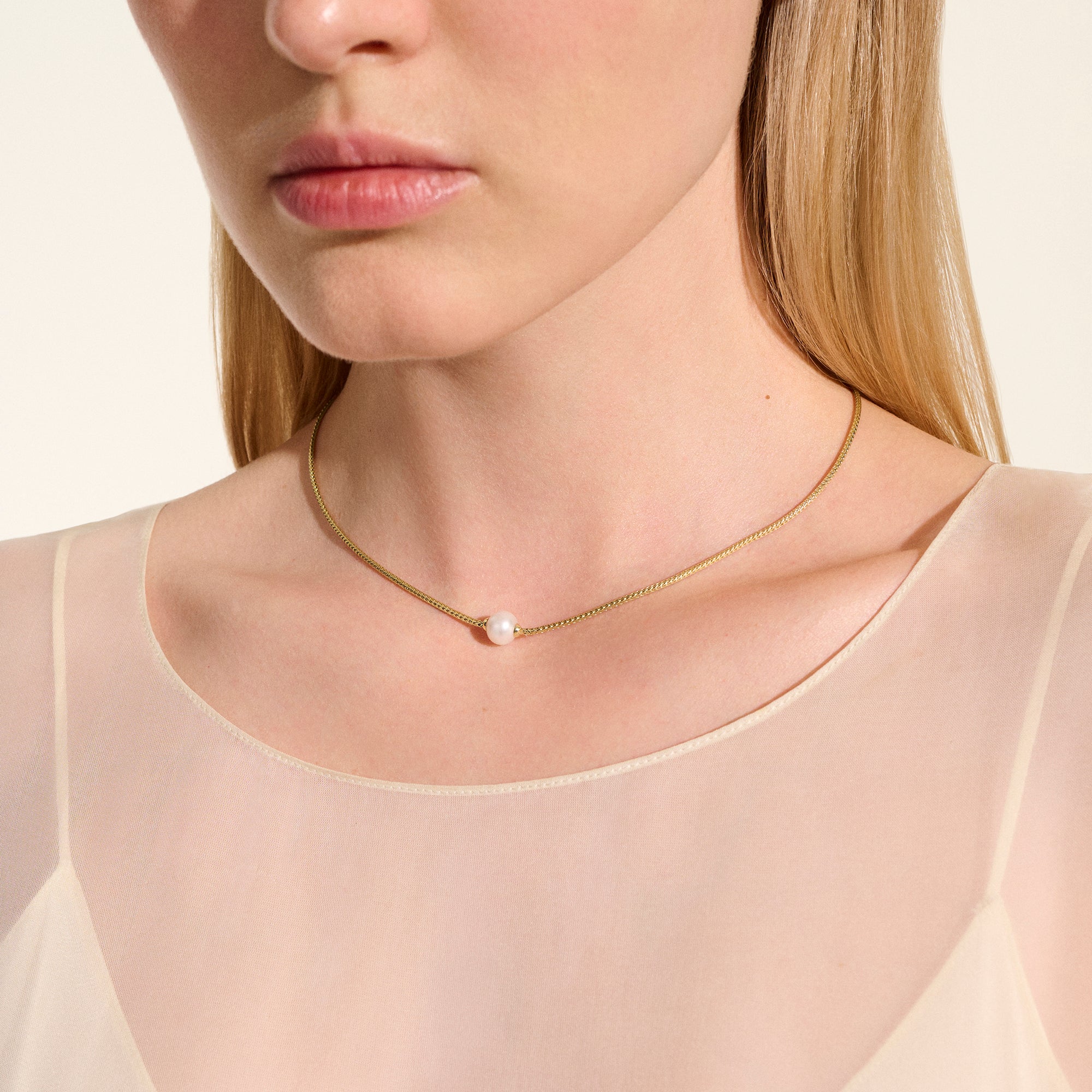 Essentials Pearl Necklace