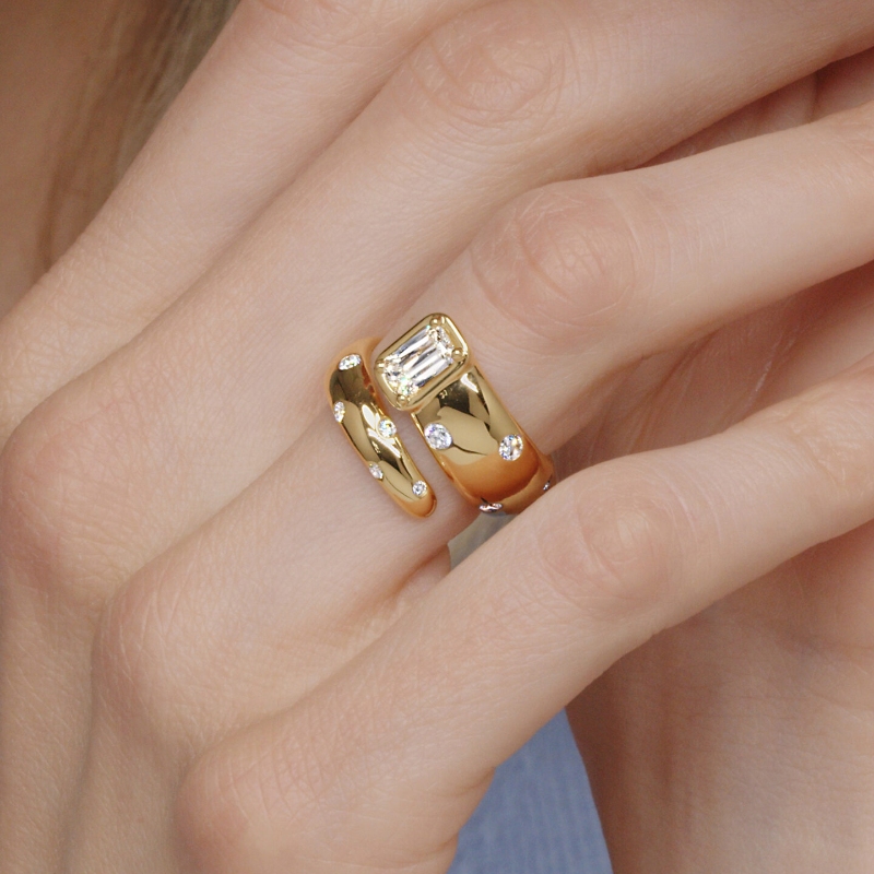 Kwiat Coblestone Wide Wrap Ring