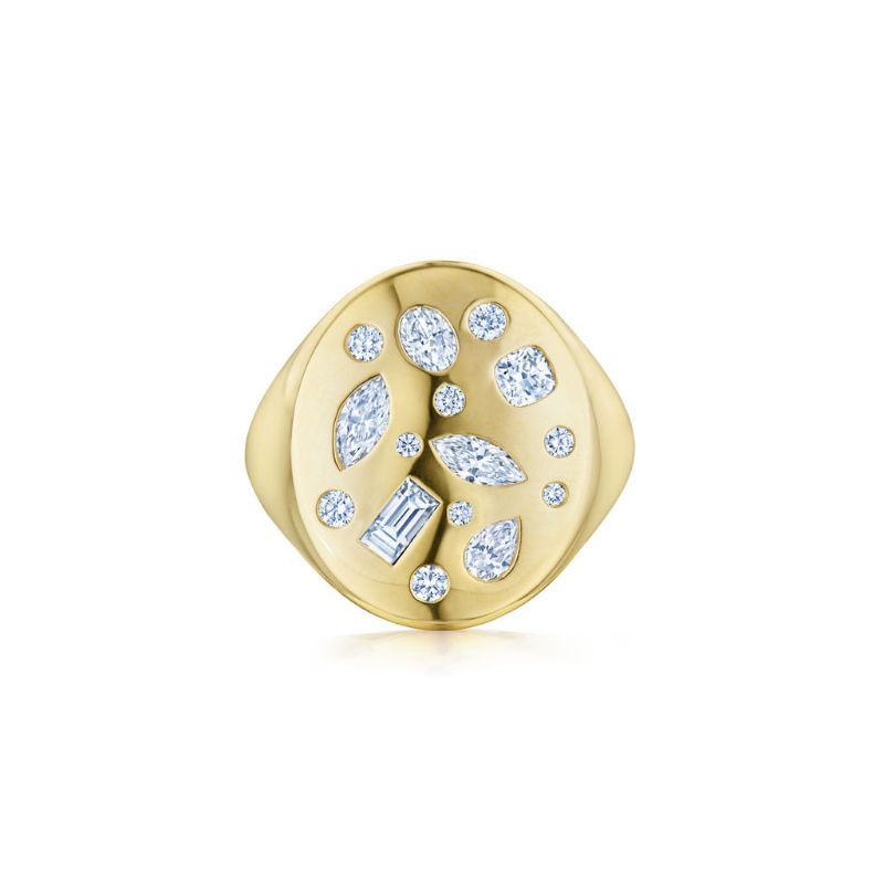 Kwiat Cobblestone Signet Ring with Diamonds