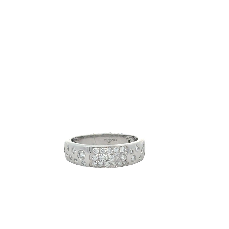 18K White Gold Scattered Diamond Band