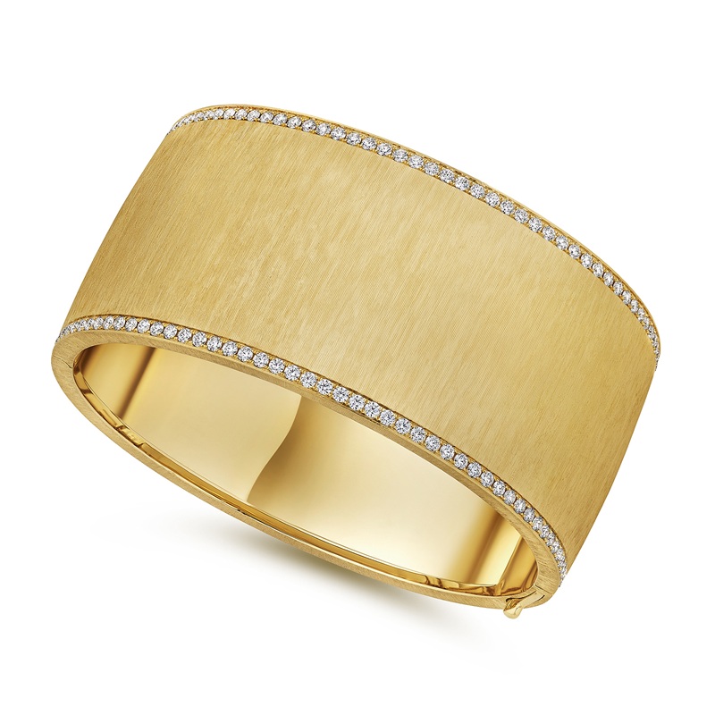 Sylvia Kontente 18K Yellow Gold Bangle With Diamonds