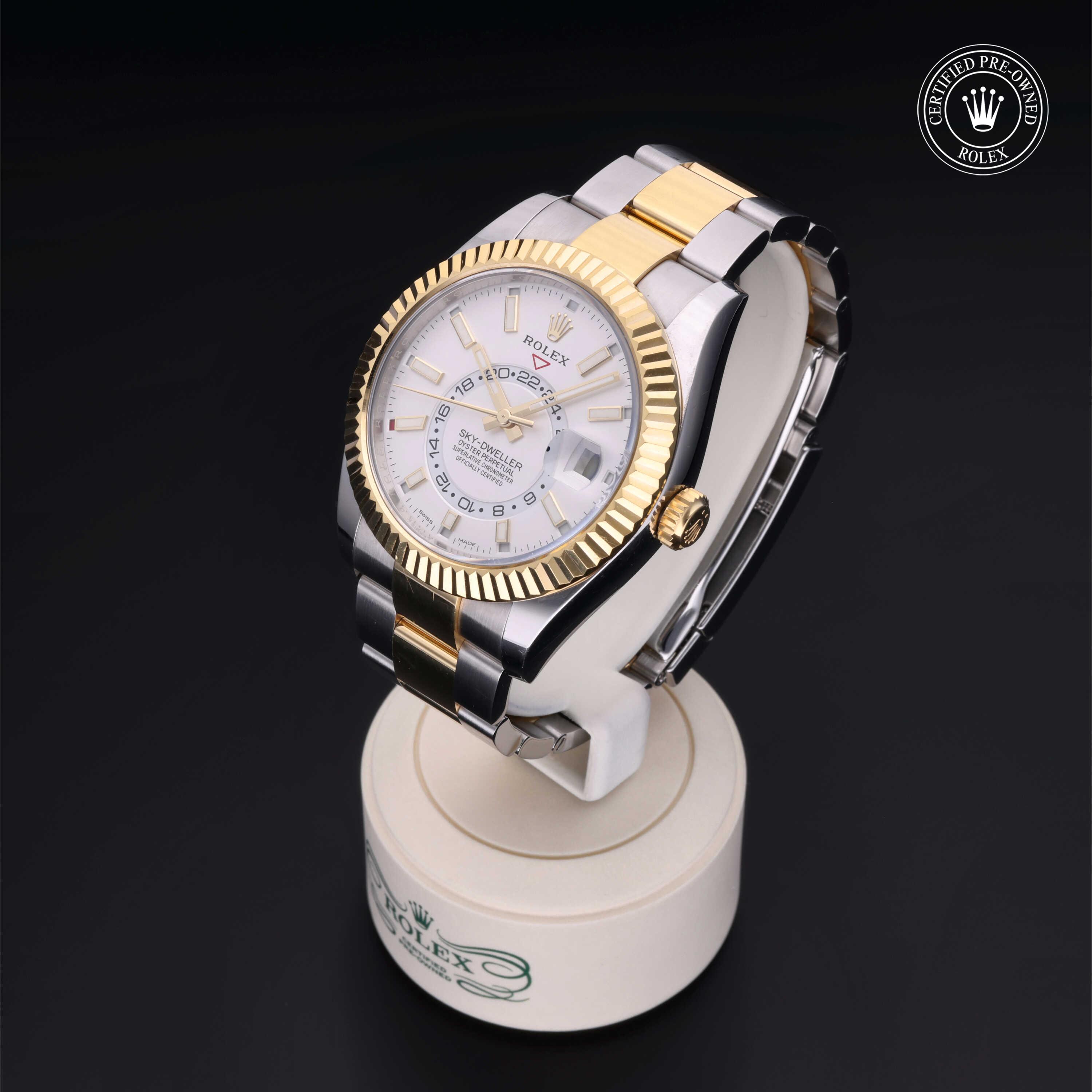 Oyster Perpetual Sky-Dweller
