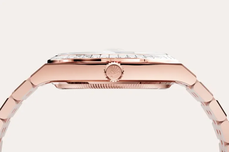 18 kt Everose gold