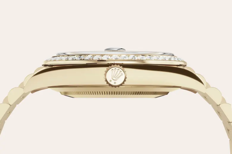 18 kt yellow gold